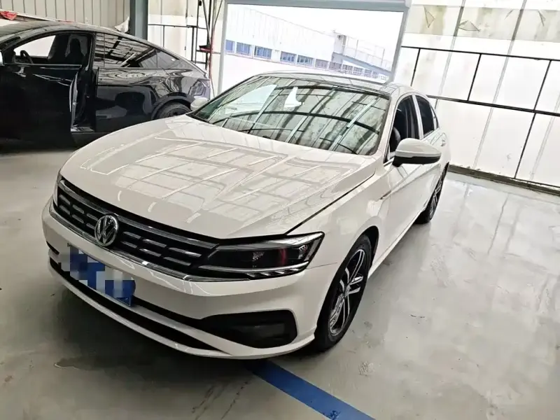 Volkswagen Lamando, 2021