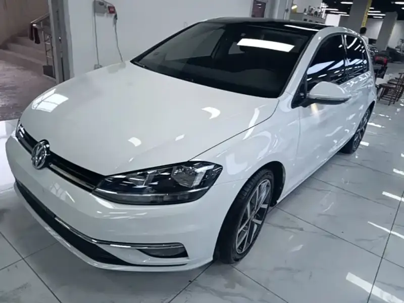 Volkswagen Golf, 2020