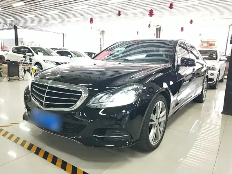 Mercedes-Benz E-Class, 2015
