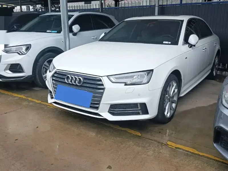 Audi A4L, 2017 — фото 1