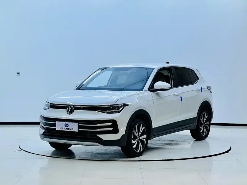 Volkswagen Tharu, 2025