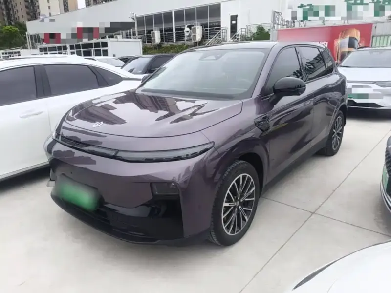 Leapmotor B10, 2025