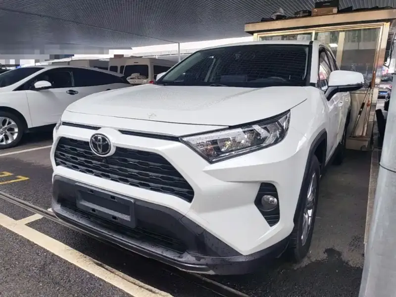 Toyota RAV4, 2021 — фото 1