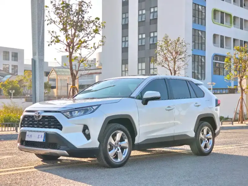 Toyota RAV4, 2021 — фото 1