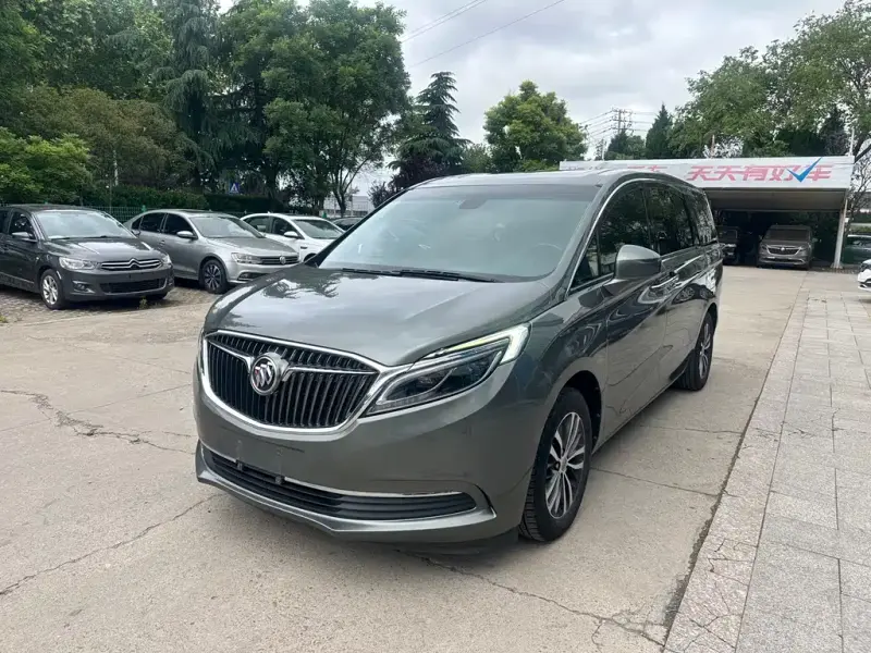 Buick GL8, 2019