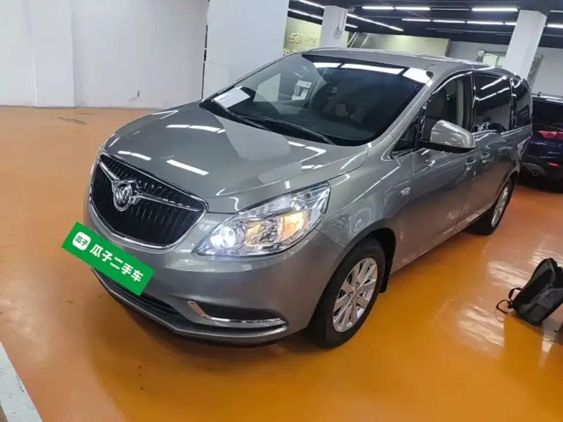 Buick GL8, 2018