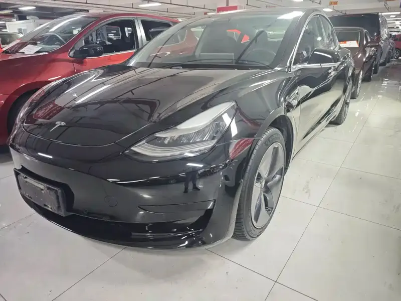 Tesla Model 3, 2020