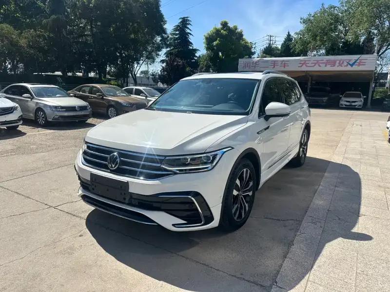 Volkswagen Tiguan L, 2021