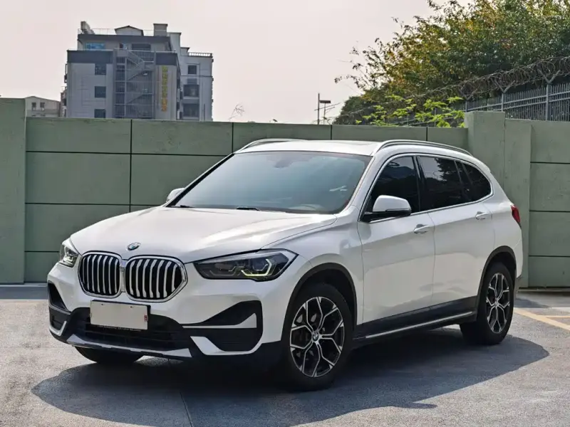 BMW X1, 2022 — фото 1