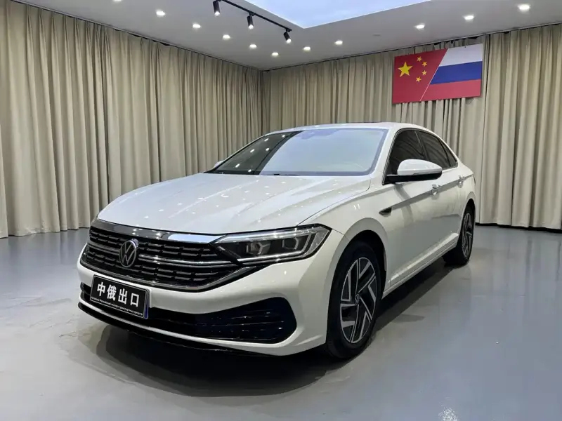 Volkswagen Sagitar, 2022