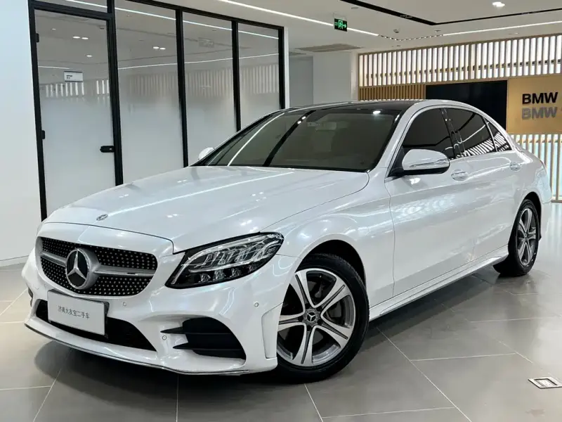 Mercedes-Benz C-Class, 2020 — фото 1