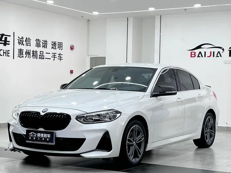 BMW 1-Series, 2021