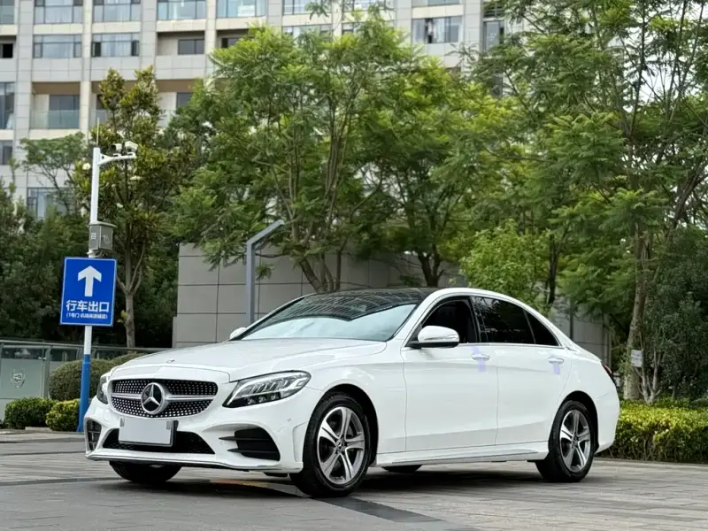 Mercedes-Benz C-Class, 2020 — фото 1