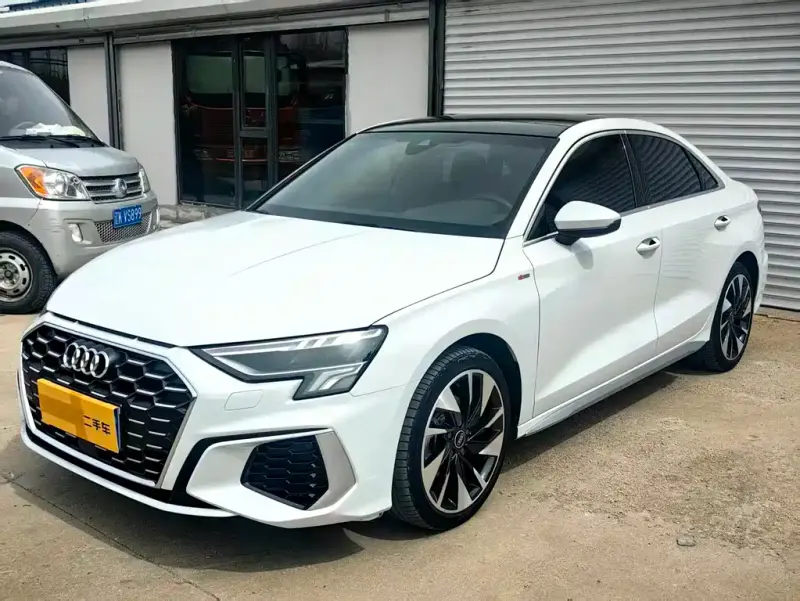 Audi A3, 2023 — фото 1