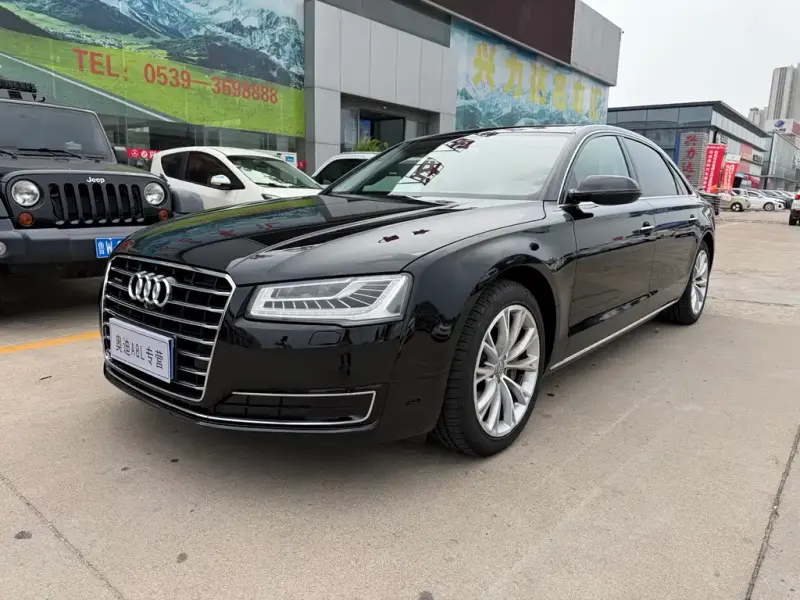 Audi A8, 2017 — фото 1