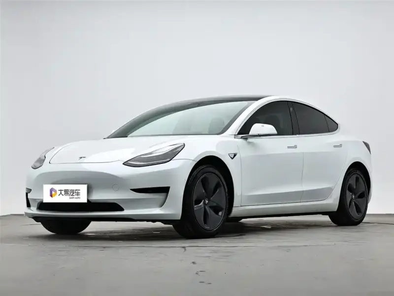 Tesla Model 3, 2023