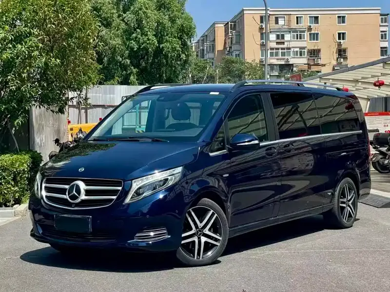 Mercedes-Benz V-Class, 2017 — фото 1