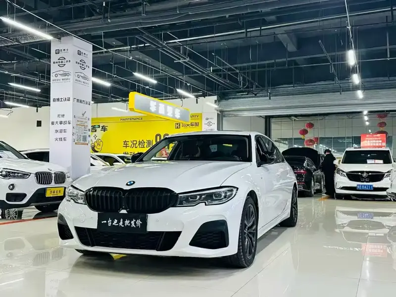 BMW 3 Series, 2021