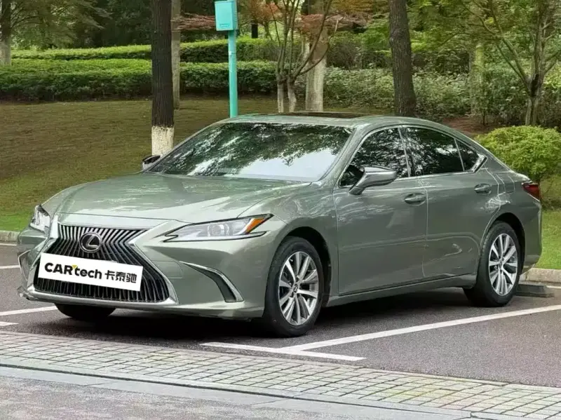 Lexus ES, 2021 — фото 1