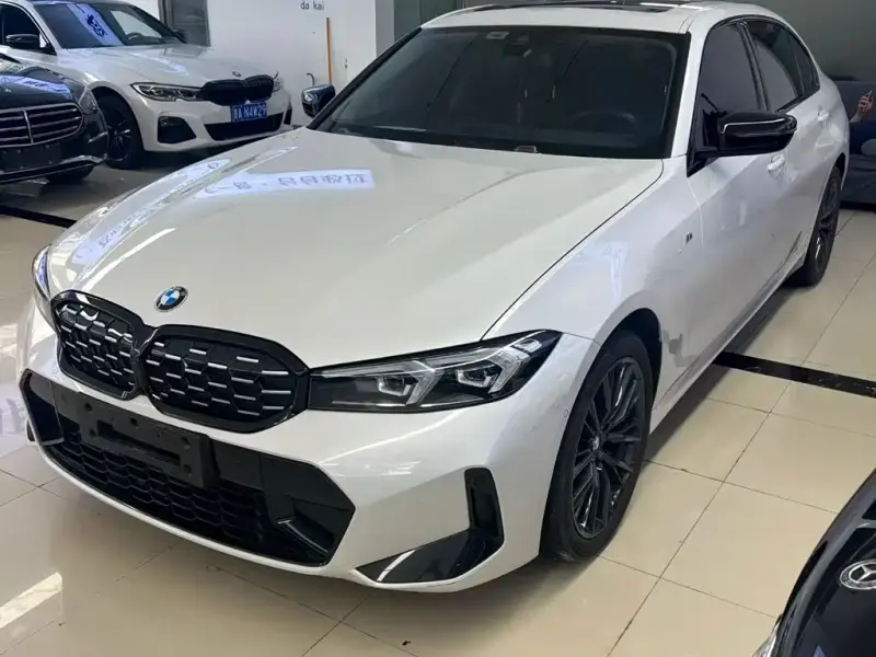 BMW 3 Series, 2023