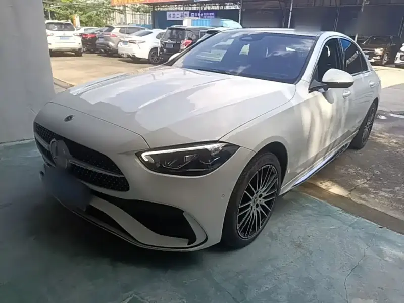 Mercedes-Benz C-Class, 2024