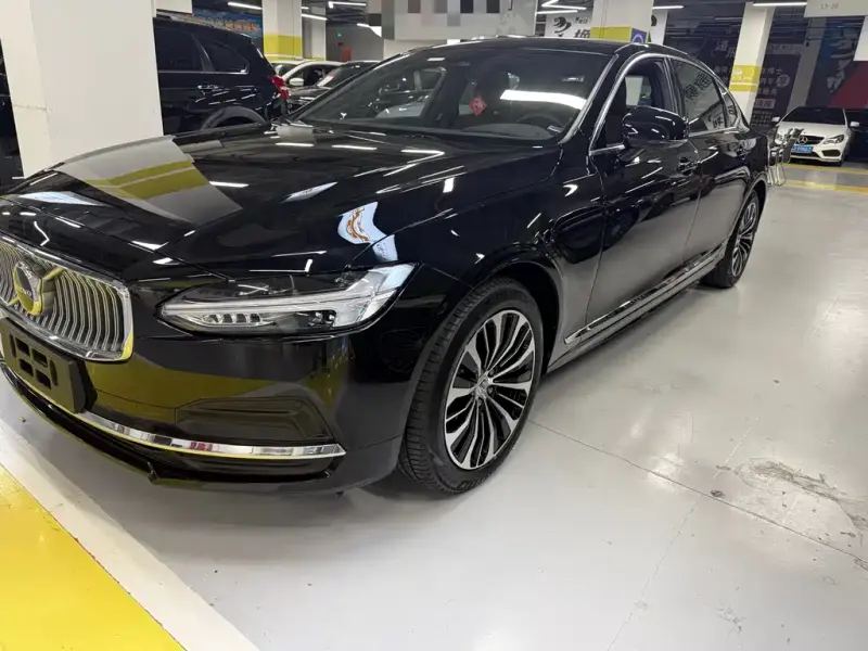 Volvo S90, 2024