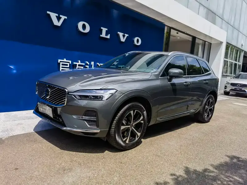 Volvo XC60, 2025