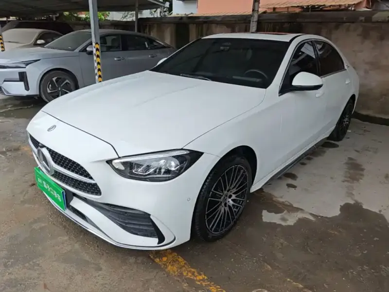 Mercedes-Benz C-Class, 2024