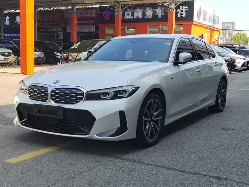 BMW 3 Series, 2025