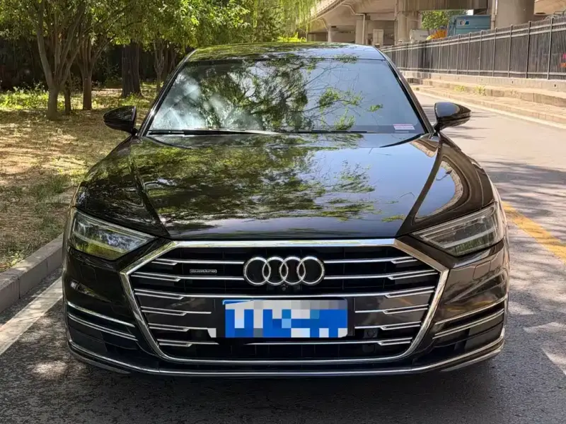 Audi A8, 2018 — фото 1
