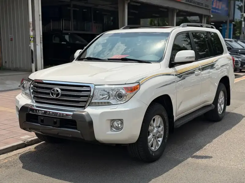 Toyota Land Cruiser, 2016
