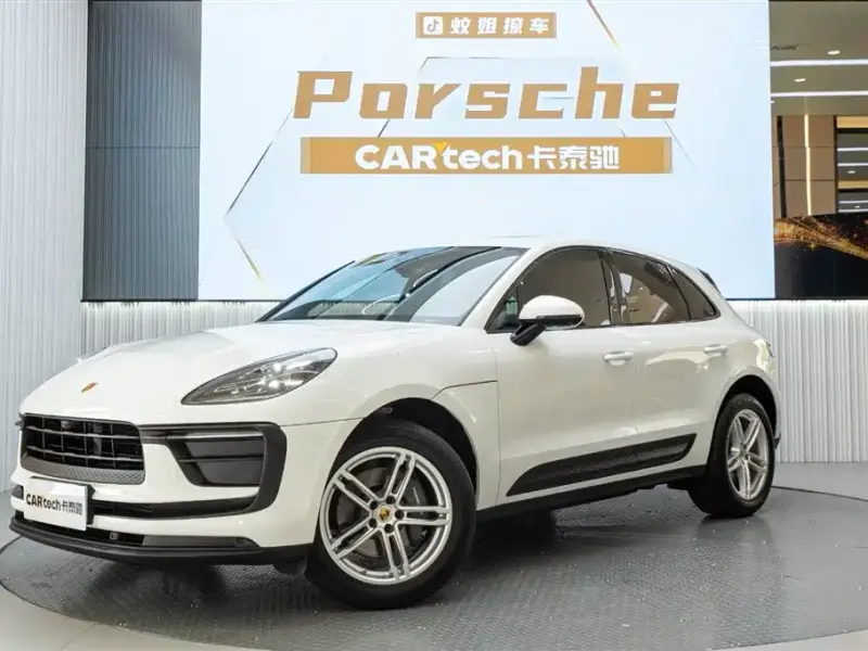 Porsche Macan, 2023