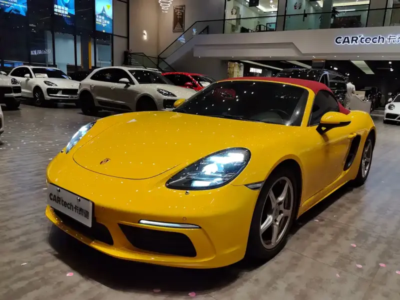 Porsche 718, 2022