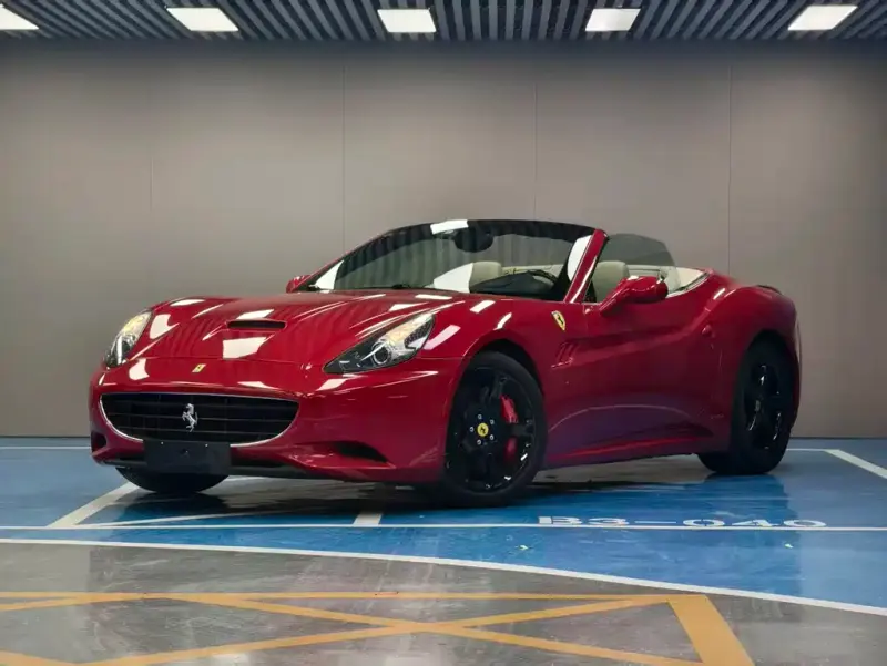 Ferrari California T, 2013