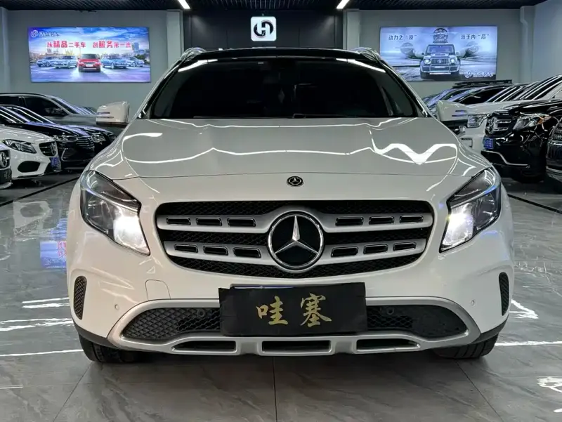 Mercedes-Benz GLA, 2019 — фото 1
