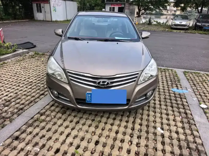 Hyundai Elantra, 2013