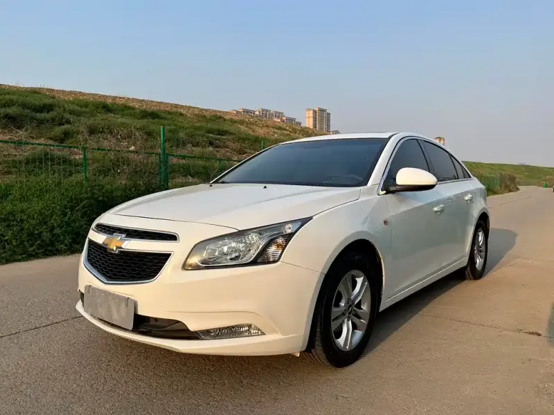 Chevrolet Cruze, 2015