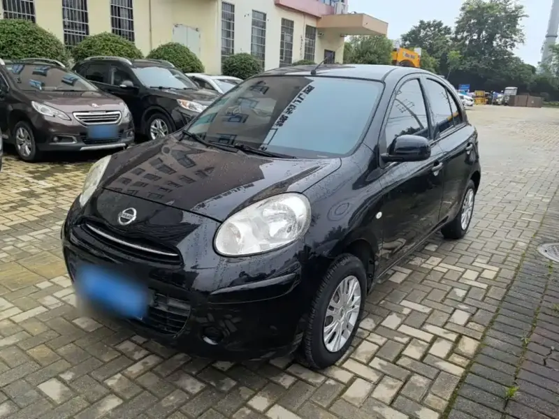 Nissan March, 2016