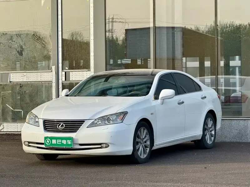 Lexus ES, 2009