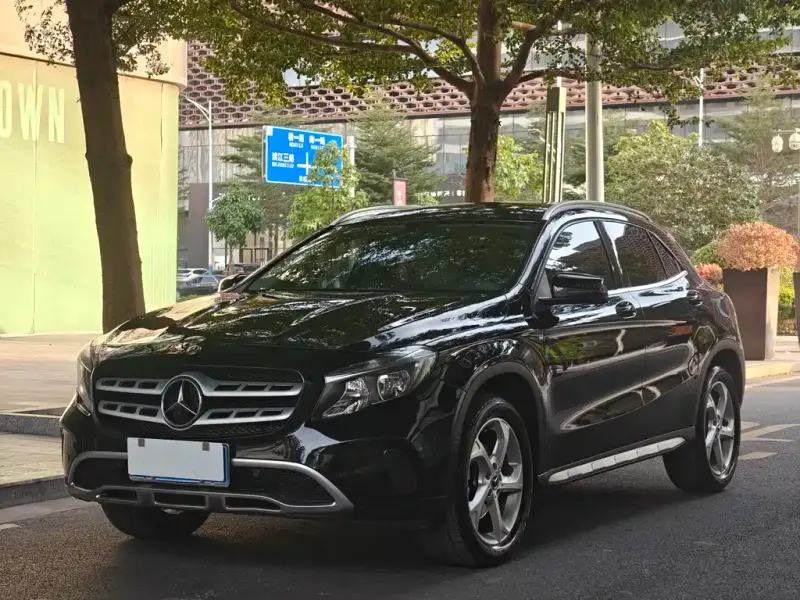 Mercedes-Benz GLA, 2021 — фото 1
