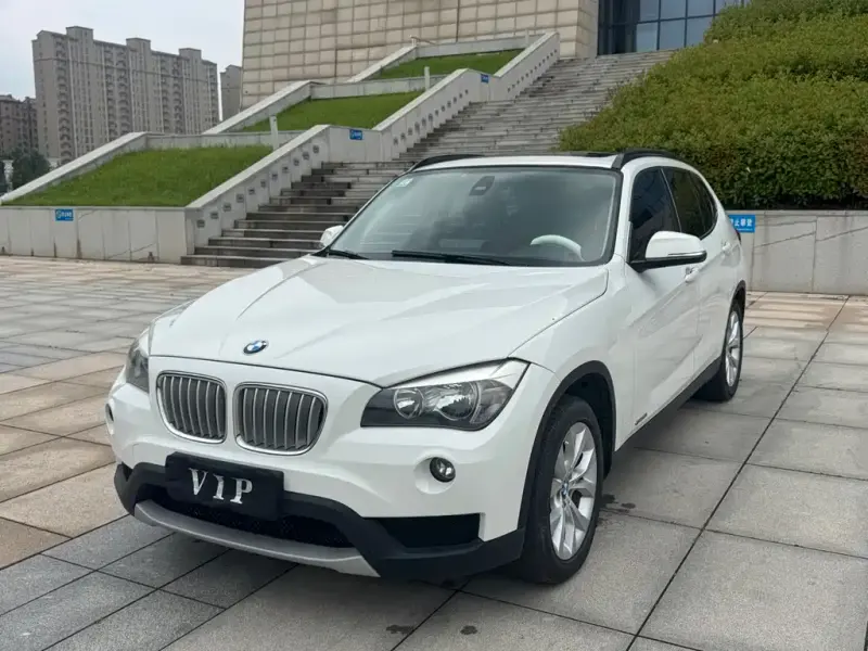 BMW X1, 2013 — фото 1