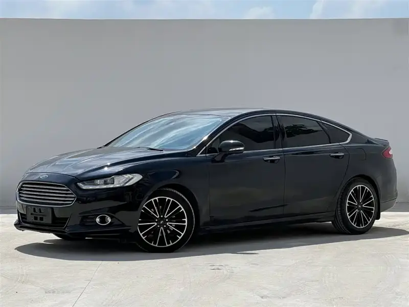 Ford Mondeo, 2014 — фото 1