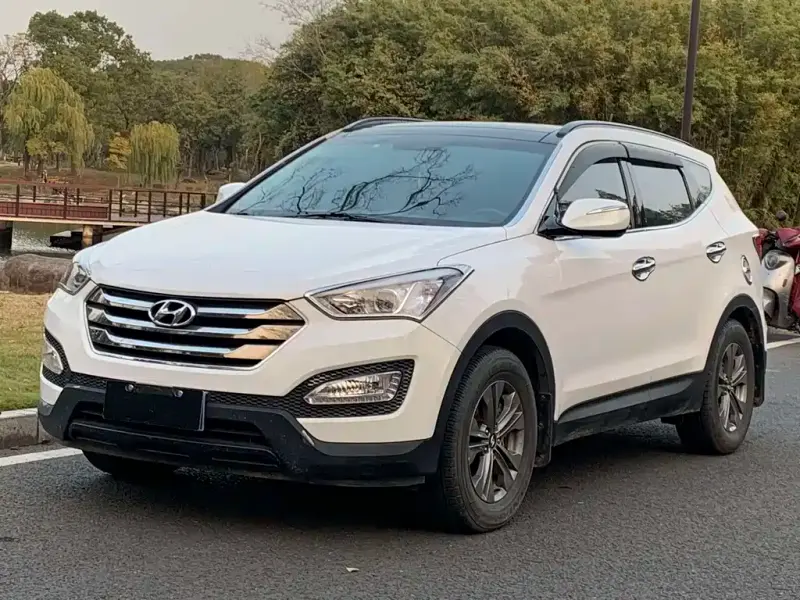 Hyundai Santa Fe, 2015