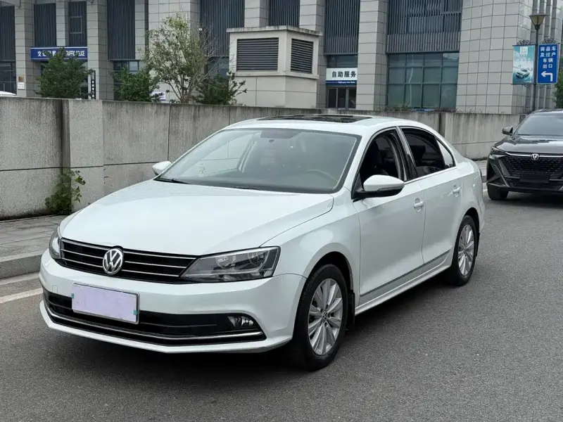 Volkswagen Sagitar, 2016