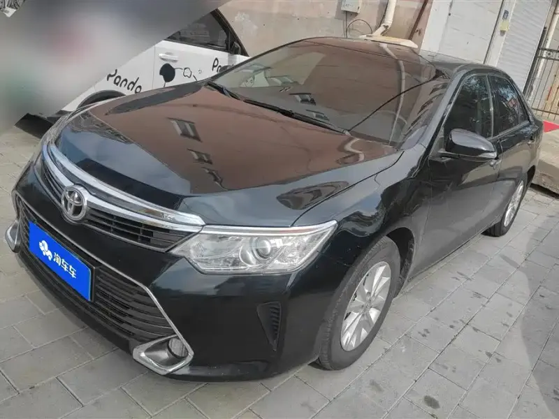 Toyota Camry, 2015