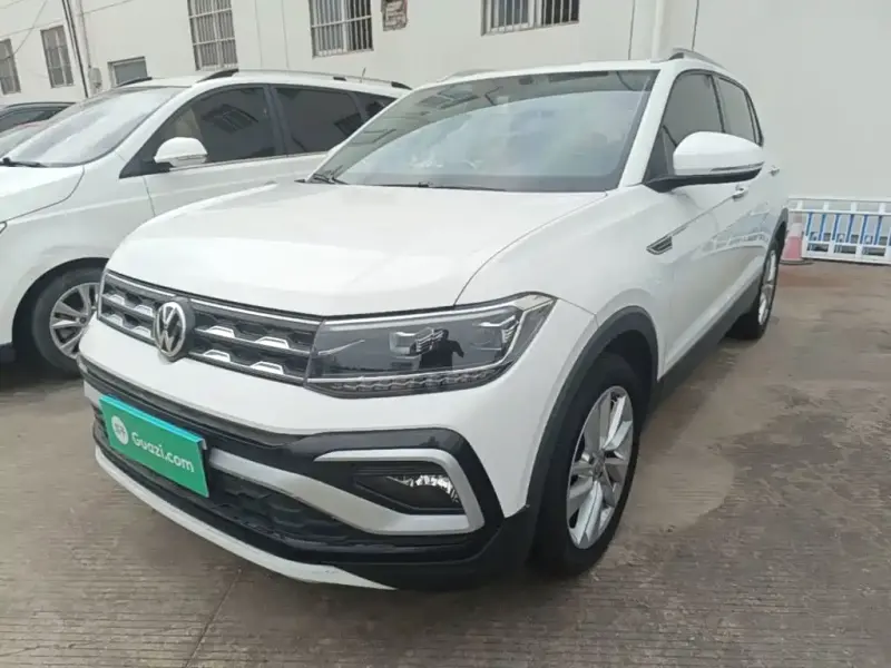 Volkswagen T-Cross, 2020