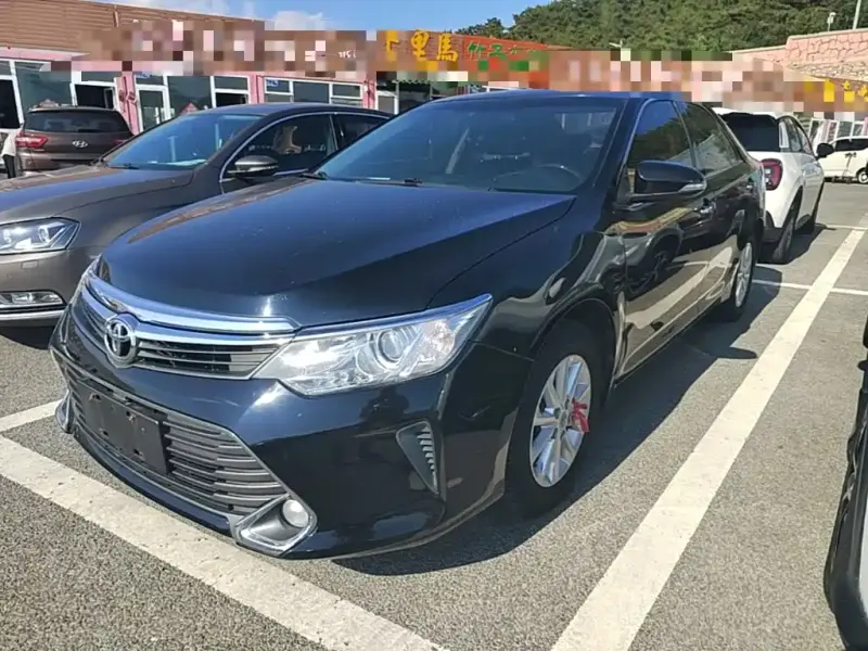 Toyota Camry, 2015