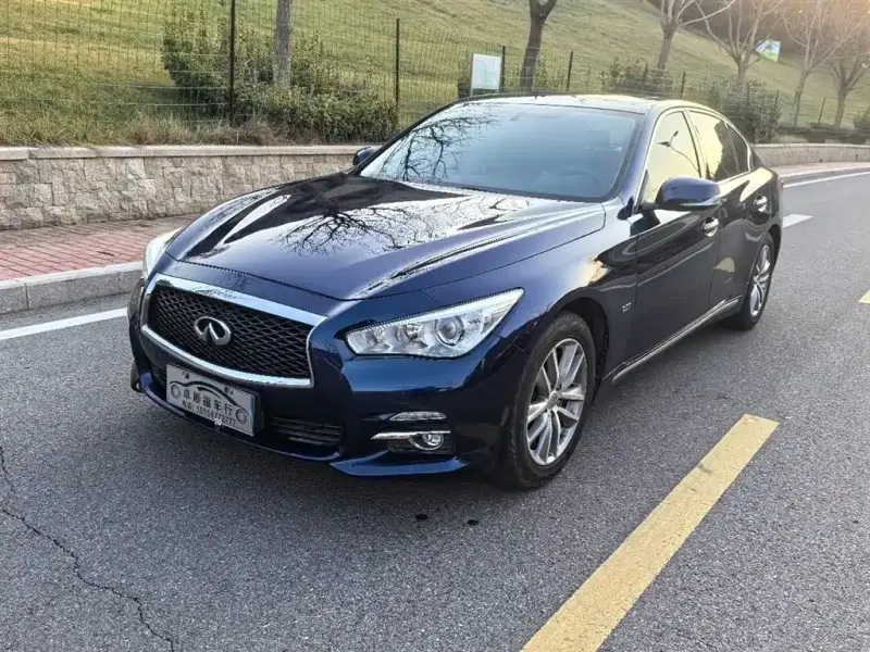 Infiniti Q50L, 2018