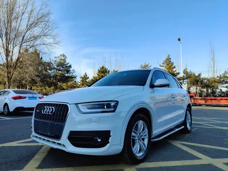 Audi Q3, 2015 — фото 1