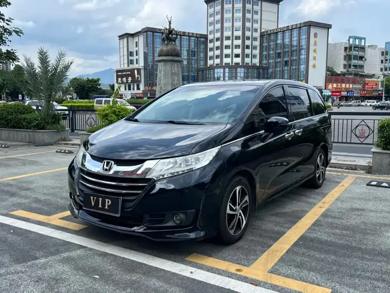 Honda Odyssey, 2015